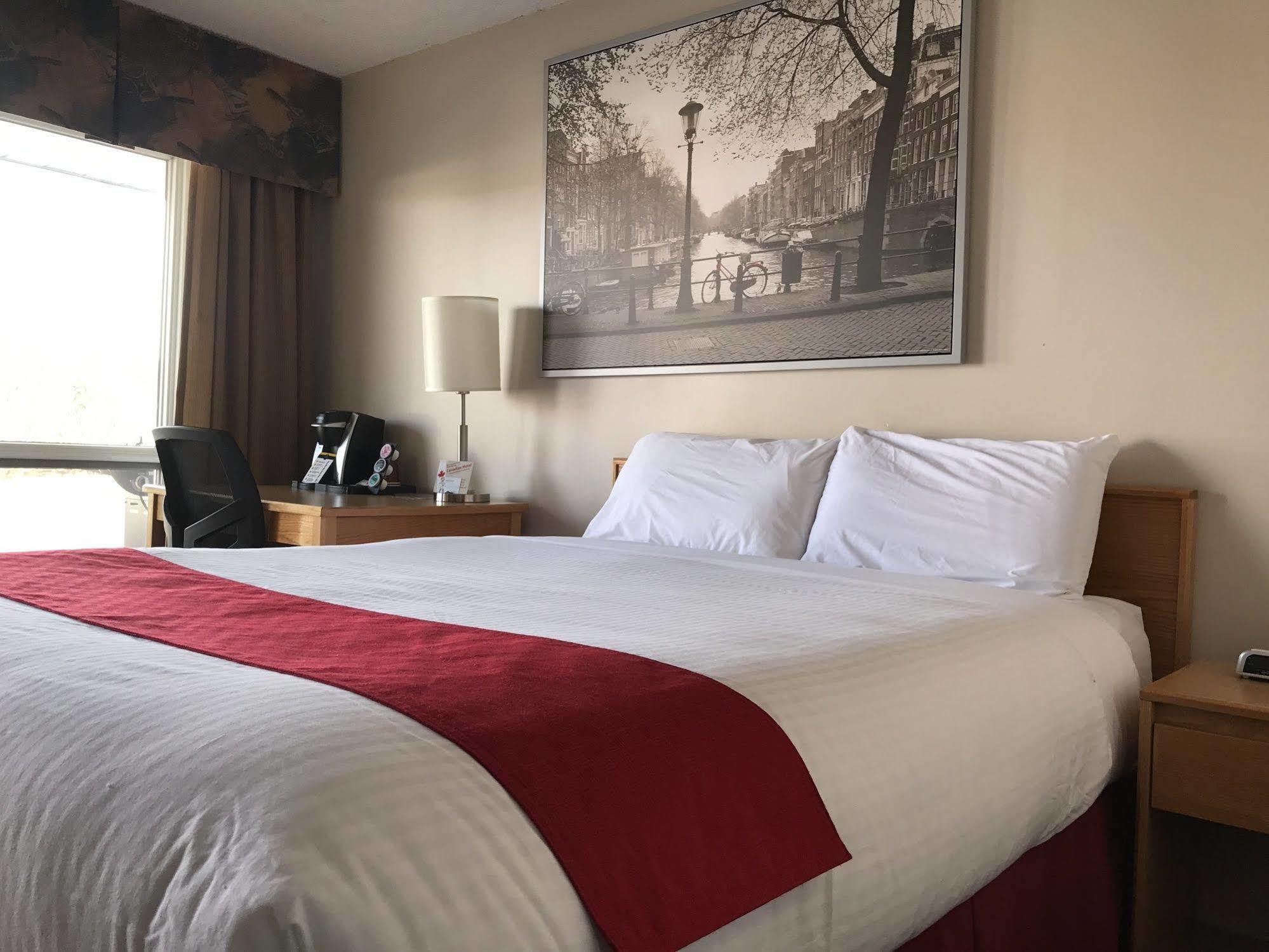 Canadian Motel North Battleford Εξωτερικό φωτογραφία