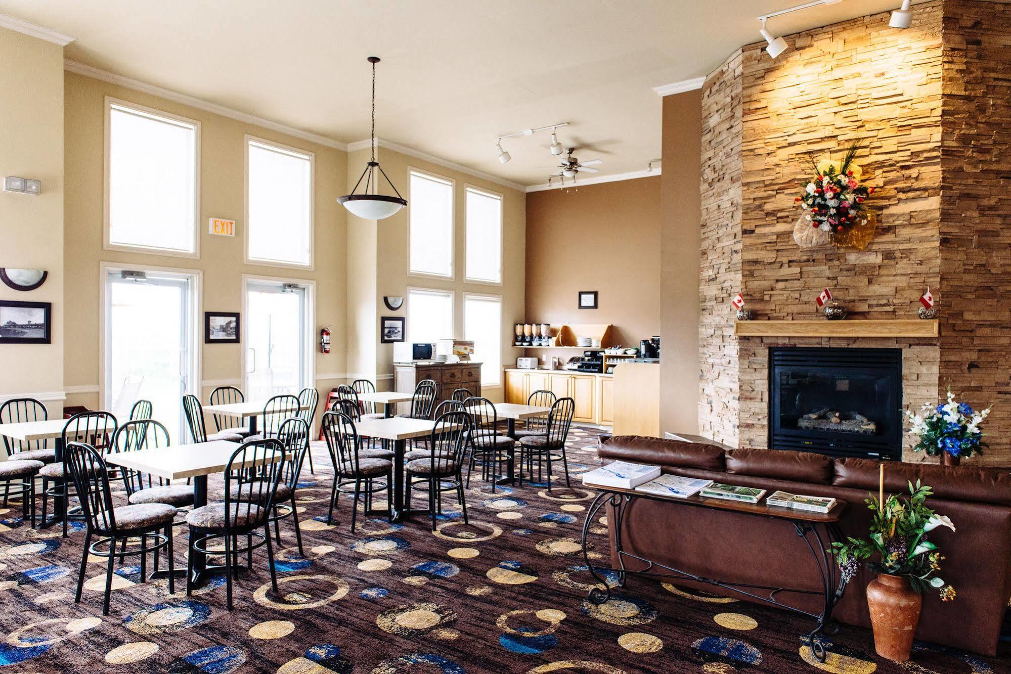 Canadian Motel North Battleford Εξωτερικό φωτογραφία