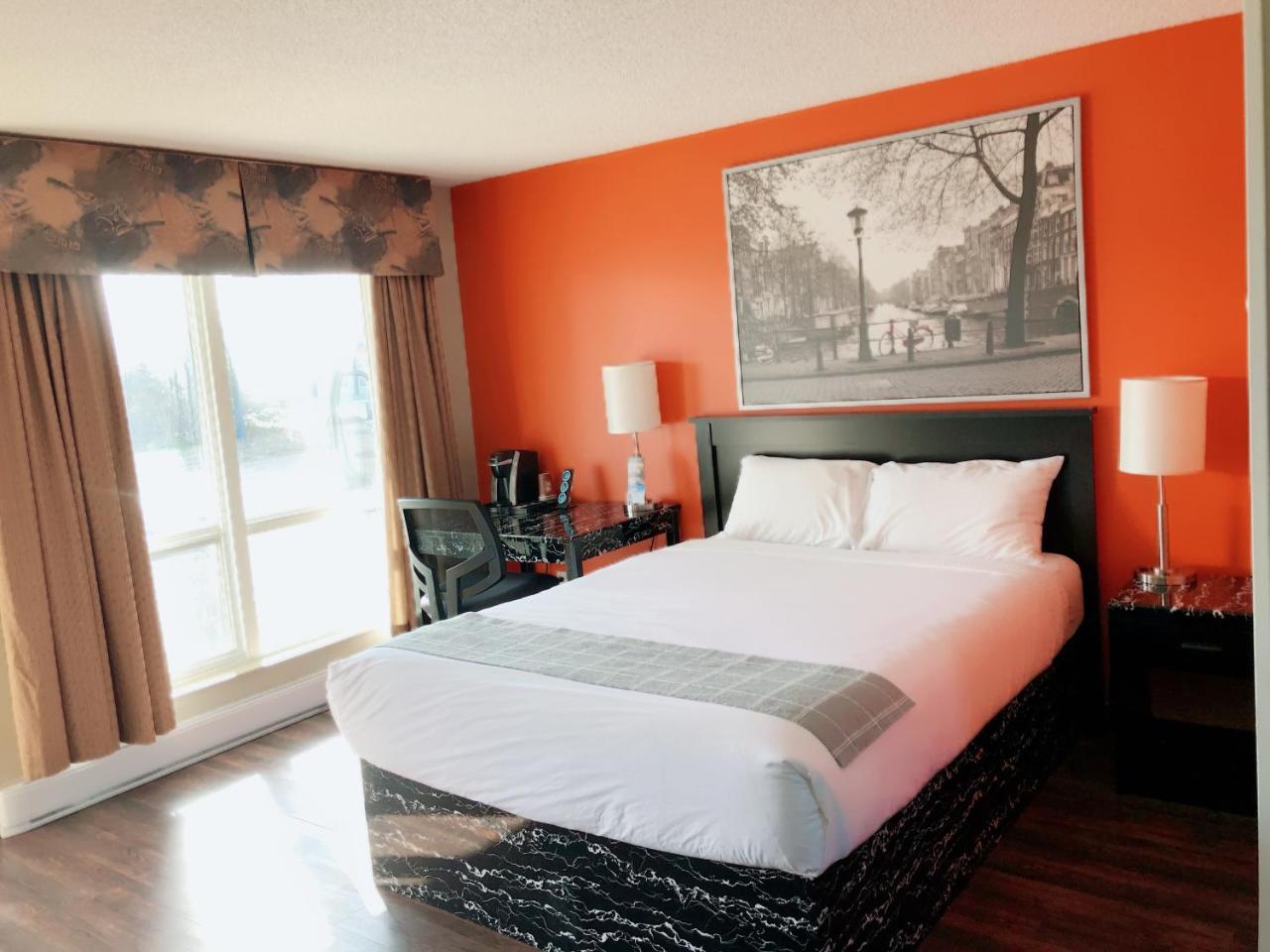 Canadian Motel North Battleford Εξωτερικό φωτογραφία